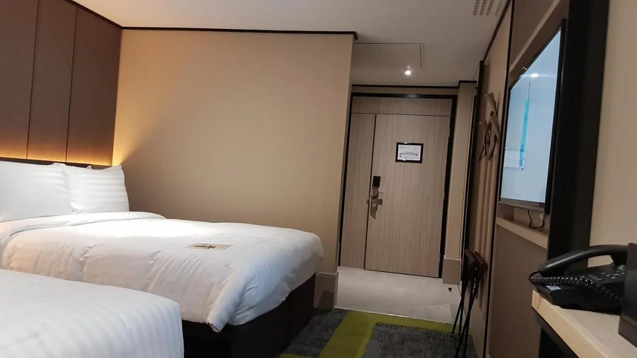 Отель Aerotel London Heathrow Airport, Terminal 2 & Terminal 3 Хитроу